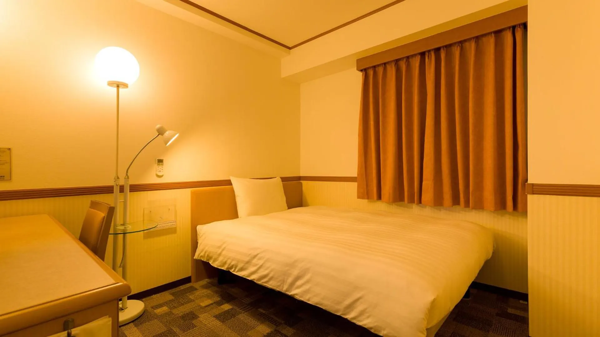 Toyoko Inn Tokyo Tozai-Sen Nishi-Kasai Hotel